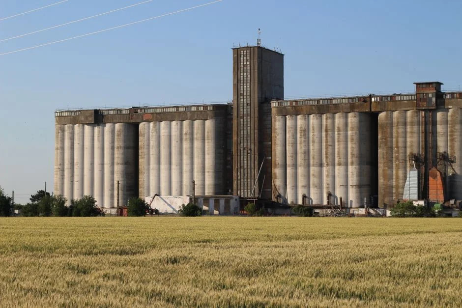 Silo Foundation Concrete Curing Requirements in Extreme Climate Conditions - Illustration 2