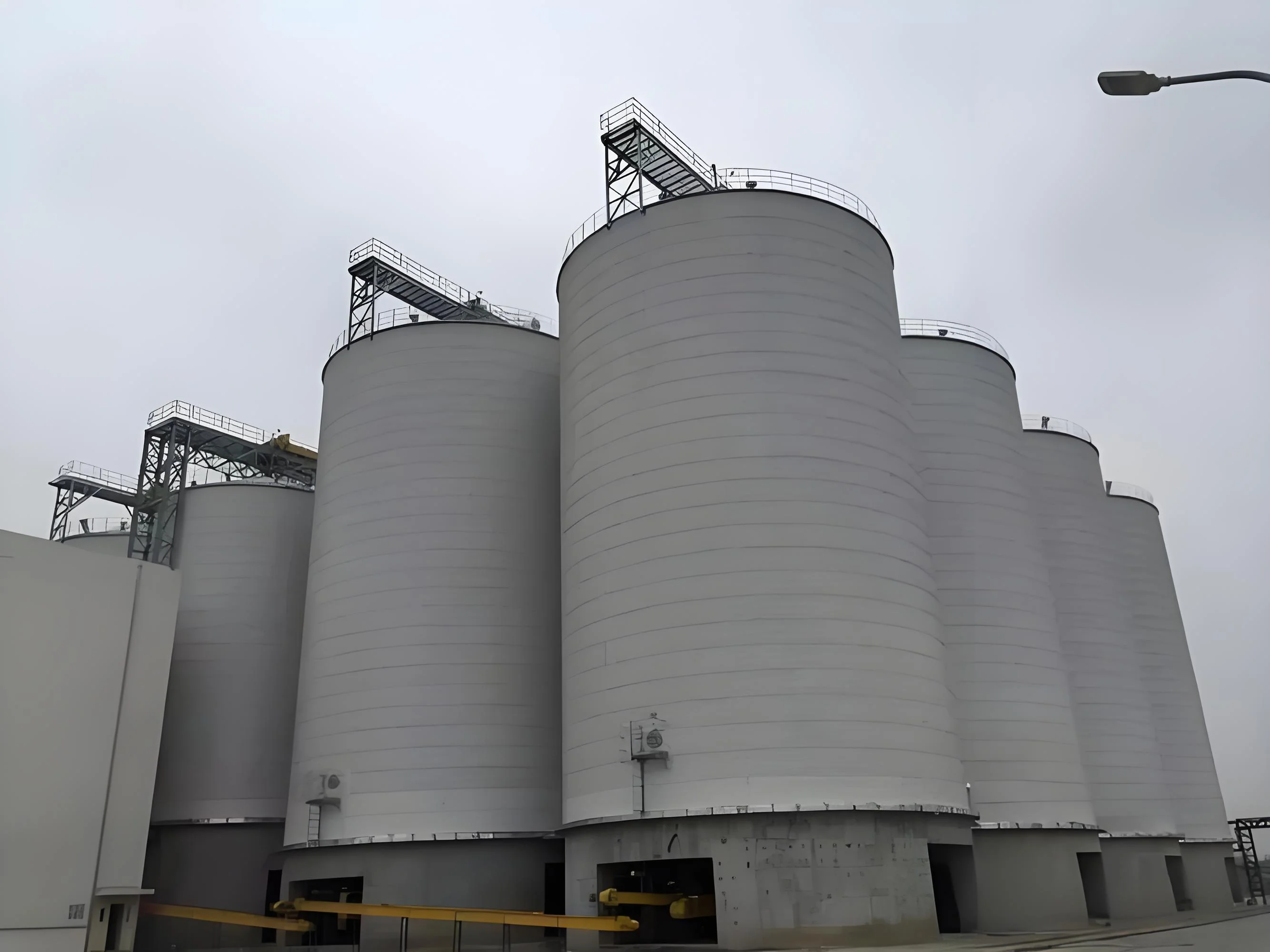 Hydrated Lime Silo
