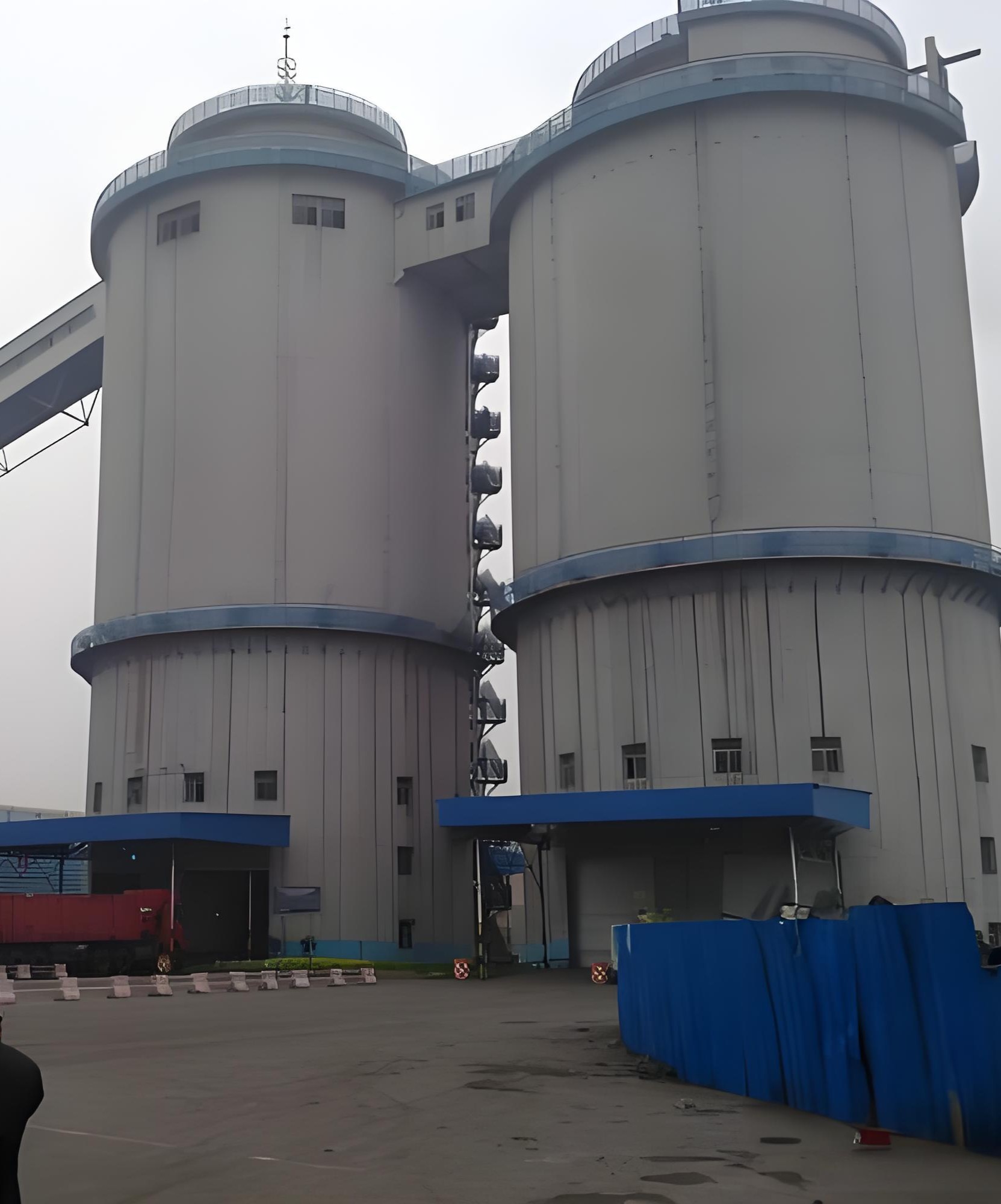 Bangladesh 2&times;5000T Truck Loading Station Project